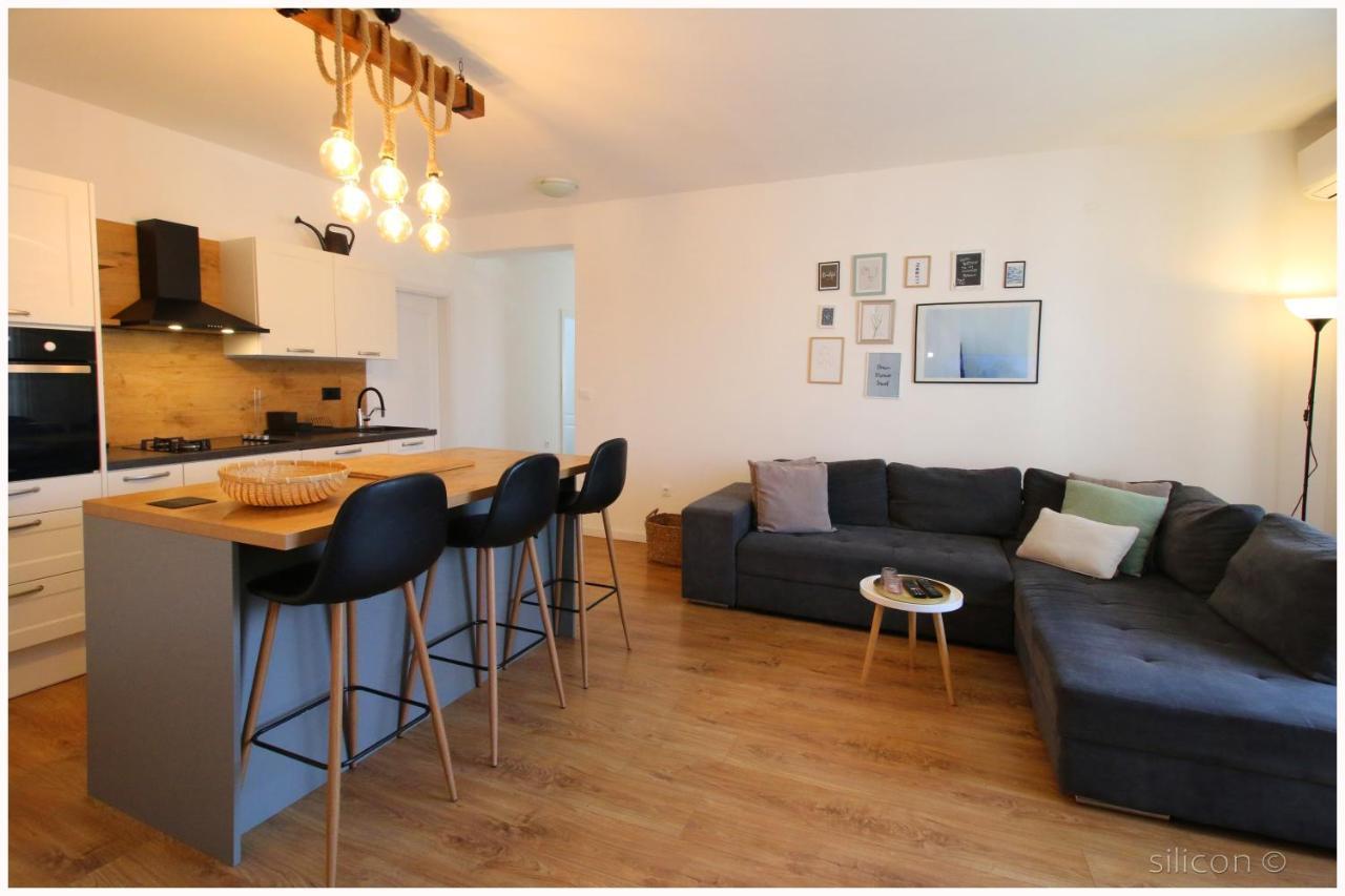 Apartman Silicon Primošten Екстериор снимка